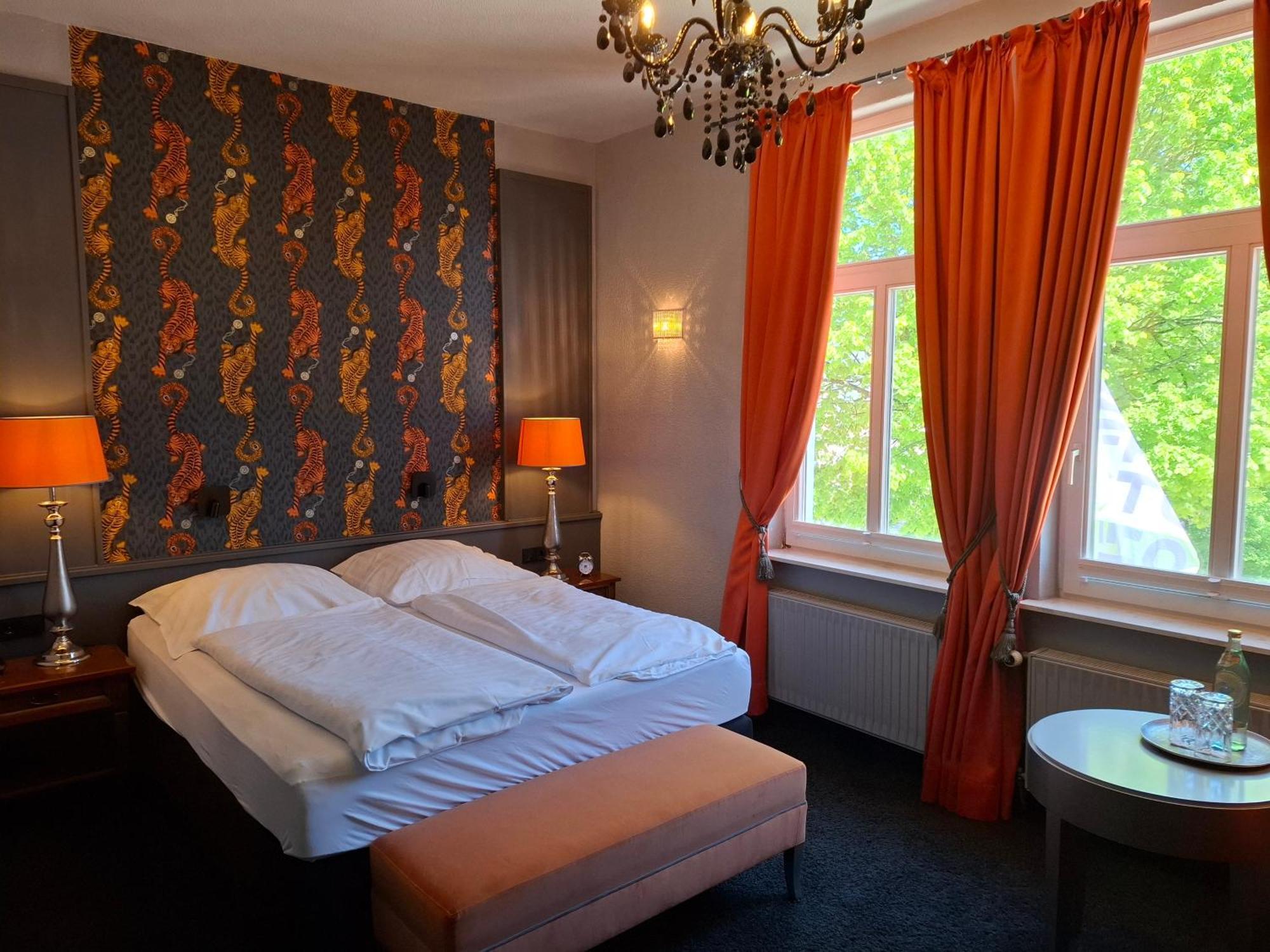 Kroegers Hotel